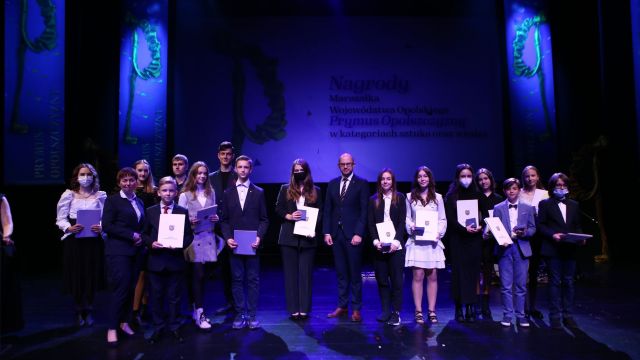 Wręczenie nagród i stypendiów edukacyjnych