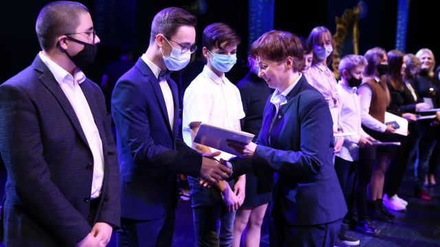 Wręczenie nagród i stypendiów edukacyjnych