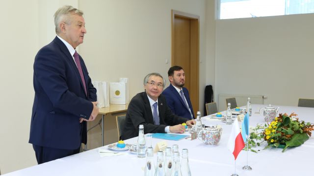 Ambasador Alim Kirabayev odwiedza Opolskie
