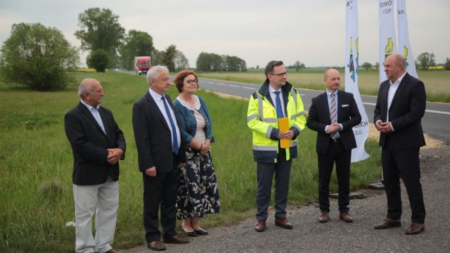 Bezpieczna droga z Wilkow