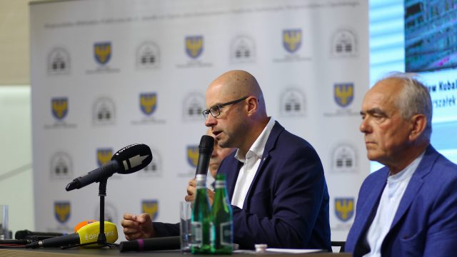 Konferencja prasowa - Powódź 1997