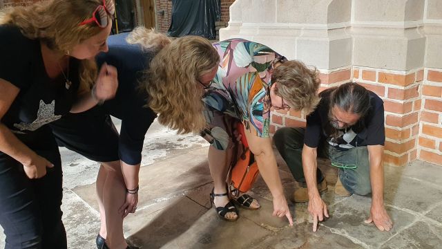 Katedra umowa płyty