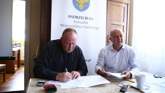 Umowy na zabytki