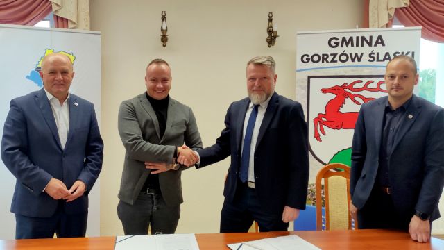 Podpisanie umowy na remont DW 487