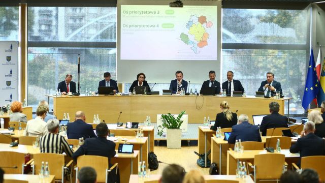 Sesja październikowa