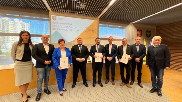 Umowy na drogi rolne