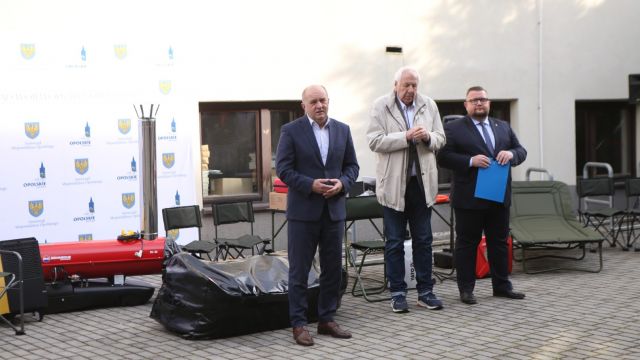 Samochody i specjalistyczny sprzęt