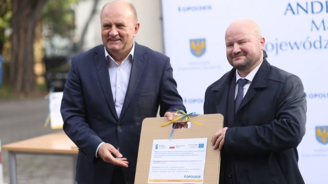 Samochody i specjalistyczny sprzęt