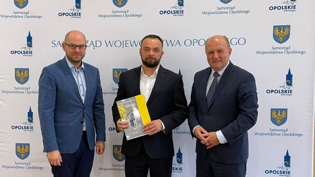 Umowa na rozbudowę WB