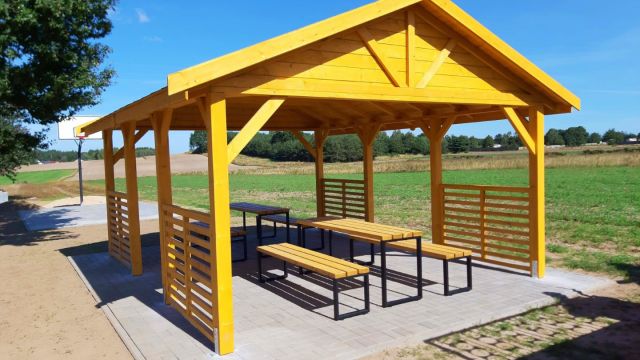 Rudniki Janinów Budowa altany na rekreacyjnym placu wiejskim w Janinowie Podsumowanie Marszałkowskiej Inicjatywy Sołeckiej