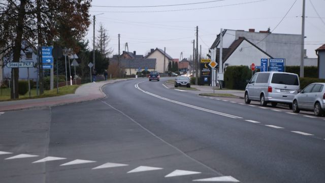 Coraz lepiej na drodze 454