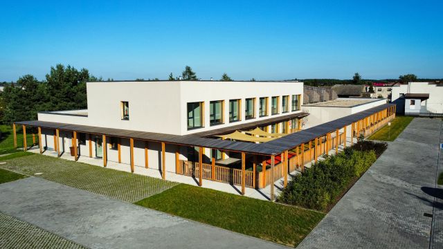 Budowa przedszkola wraz ze żłobkiem w Jemielnicy