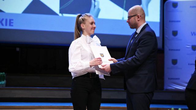 Stypendia marszałka województwa