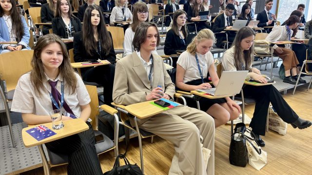 SILMUN