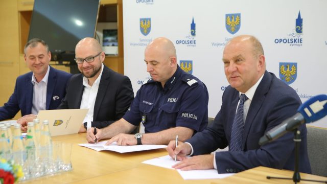 Policja