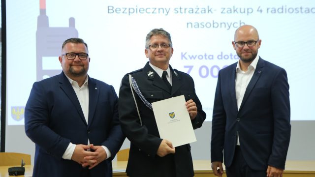Przekazanie umów