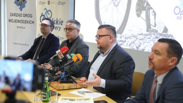 ZDW - konferencja nt. ścieżek rowerowych i chodników
