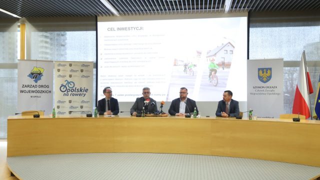 ZDW - konferencja nt. ścieżek rowerowych i chodników