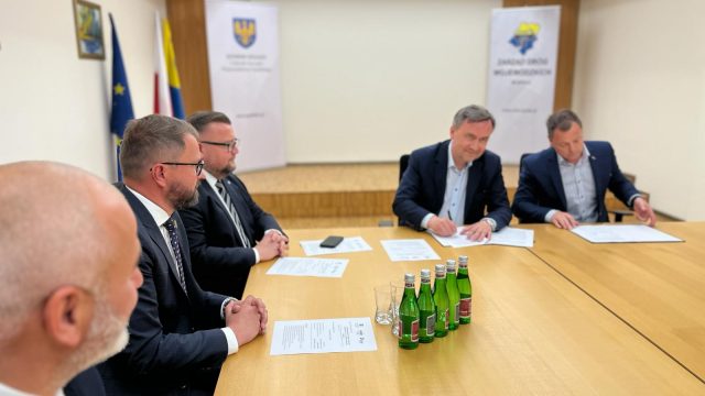 Umowa DW 461 Łubniany