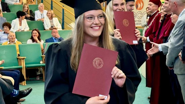 Wręczenie dyplomów absolwentom Wydziału Lekarskiego UO