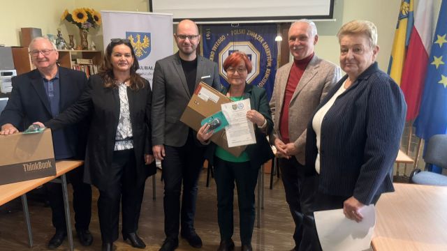 Sprzęt komputerowy dla seniorów