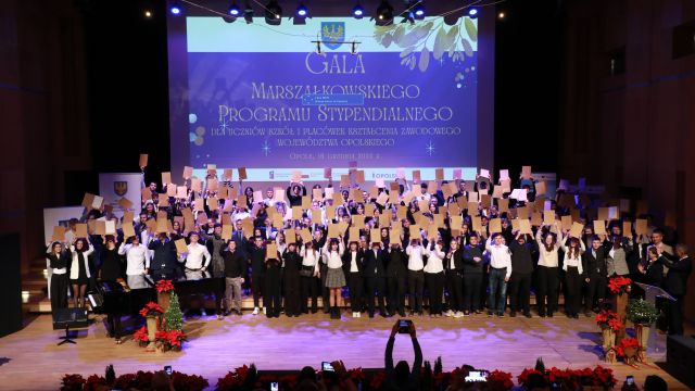 Stypendia edukacyjne