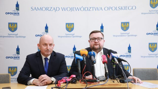 Konferencja prasowa nt. zakupu pociągów