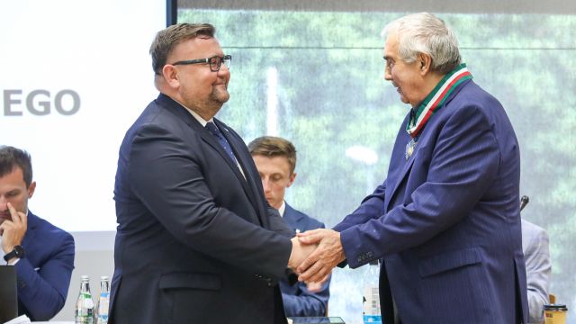 Gratulacje, informacje i dotacje na majowej sesji Sejmiku