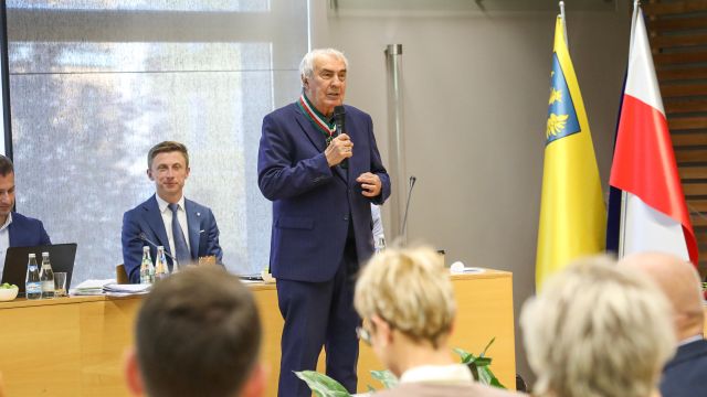 Gratulacje, informacje i dotacje na majowej sesji Sejmiku