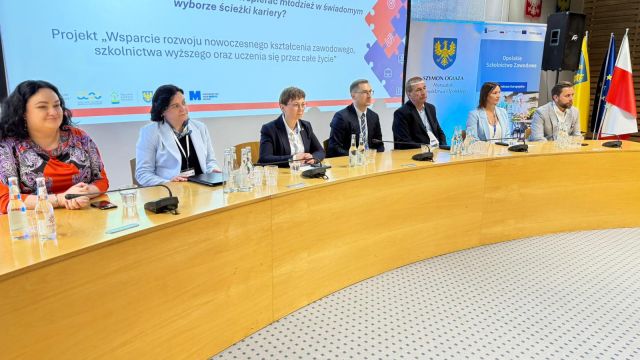 Forum Biznes Edukacja Kooperacja