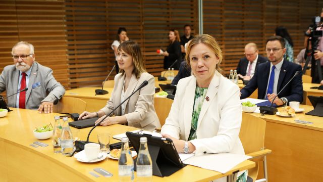 Najpierw wotum zaufania, potem absolutorium dla zarządu województwa