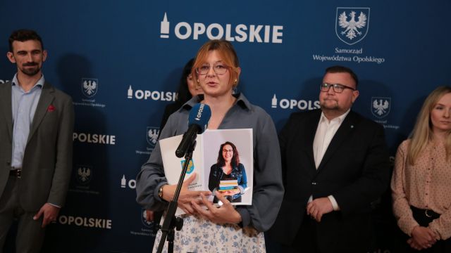 Konkurs Aktywizm kobiet - wręczenie umów