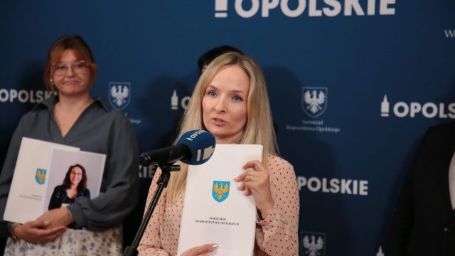Konkurs Aktywizm kobiet - wręczenie umów