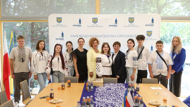 Sercem z Ukrainą – sztuka, która staje się wsparciem