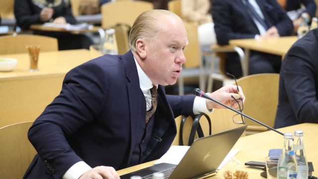Na sesji o ochronie powietrza, sporcie i zabytkach