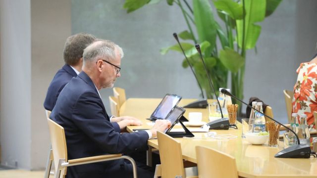Na sesji o ochronie powietrza, sporcie i zabytkach