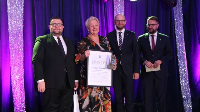 Jesień zaczyna się pogodnie  – z ludźmi o wielkich sercach