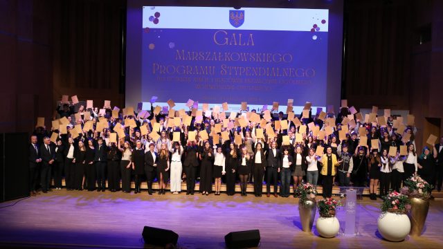 Stypendia marszałkowskie