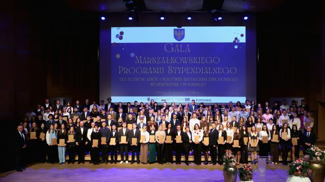 Stypendia marszałkowskie