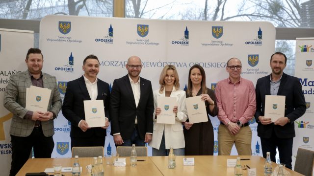 Pierwsze umowy MBO
