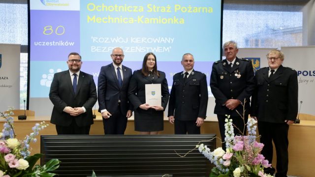 wręczenie umów EBO