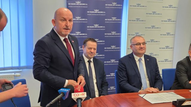 Umowa na linie Opole-Nysa