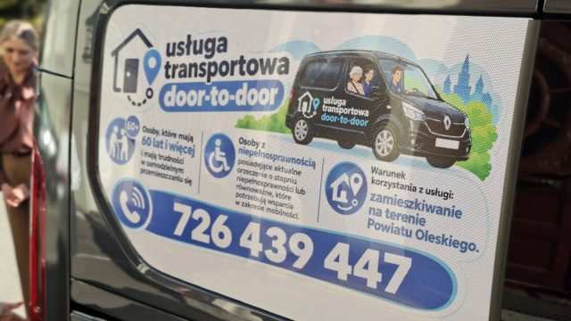 Przekazanie busa w Oleśnie